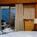 Le Brevent -chamonix Year Daire